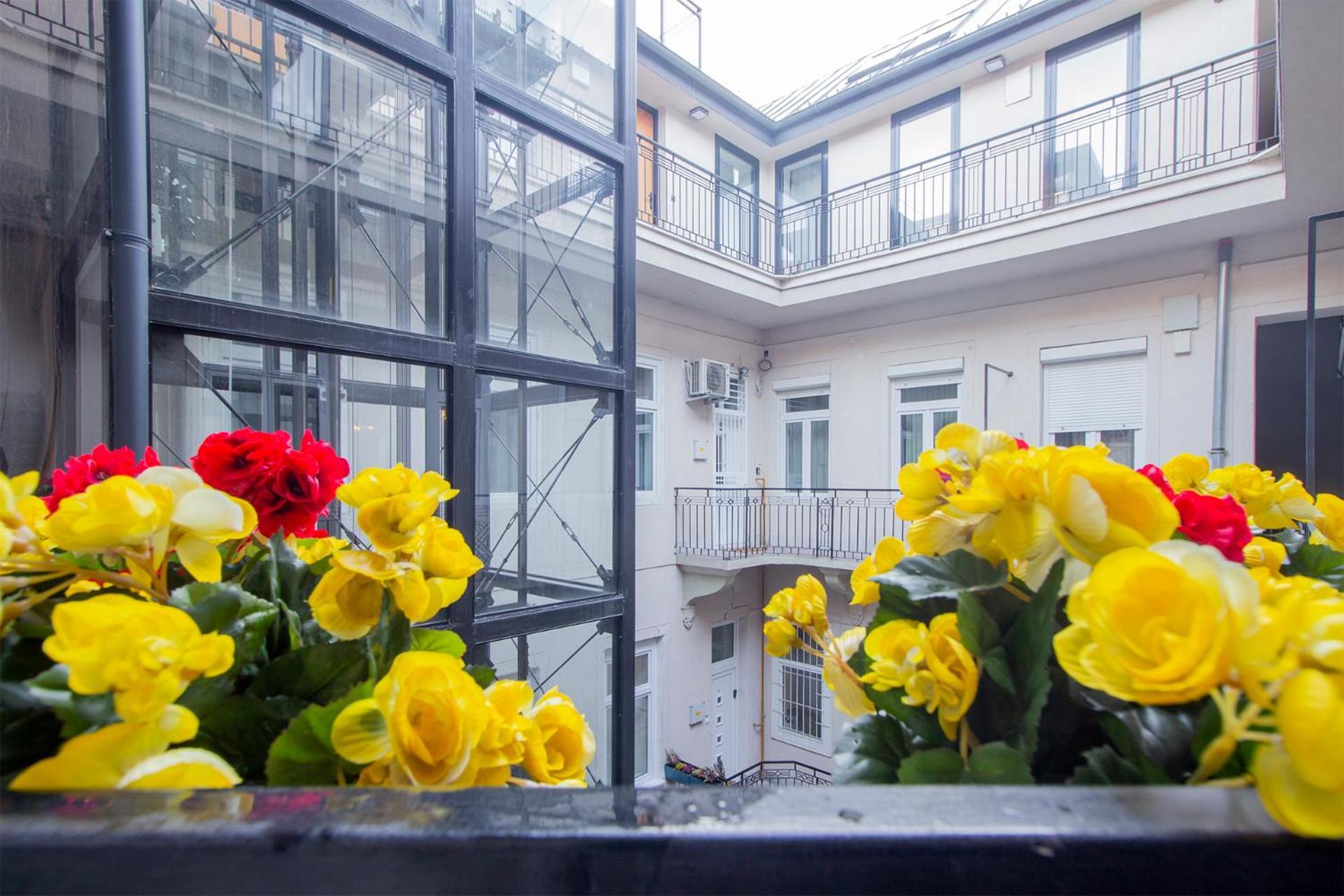 Kalvin 2Bdr Apartment With Ac 부다페스트 외부 사진