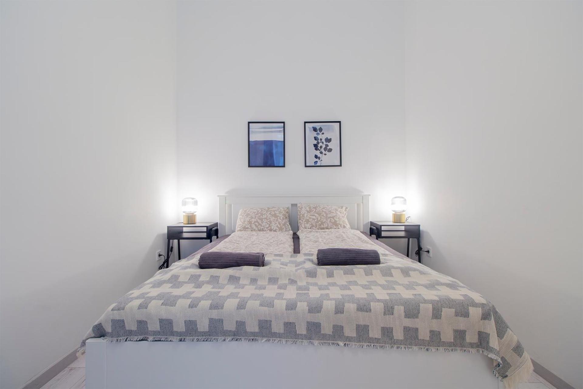 Kalvin 2Bdr Apartment With Ac 부다페스트 외부 사진